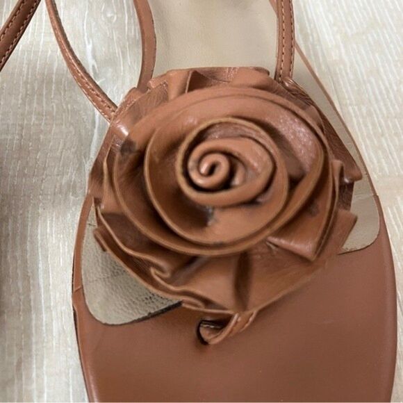Valentino Rosetta Thong Sandals Size 37 1/2 - Picture 2 of 10